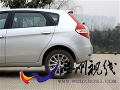 东风风神 东风乘用车 风神h30 2010款 1.6l 尊贵型mt