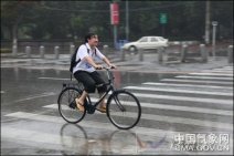 辽宁中部大暴雨 今日降雨减弱