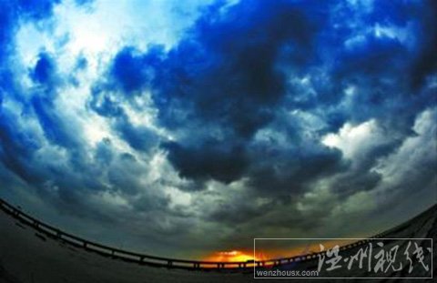 台风“梅花”考验沿海六大跨海大桥