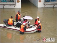 强降雨袭西双版纳 造成城区严重内涝