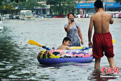 天津暴雨积水严重