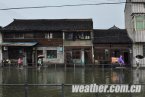 宁波昨日午后雷阵雨 姜山小镇成水城