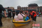 秦皇岛山海关大暴雨造成山海关火车站旅客滞留 8月