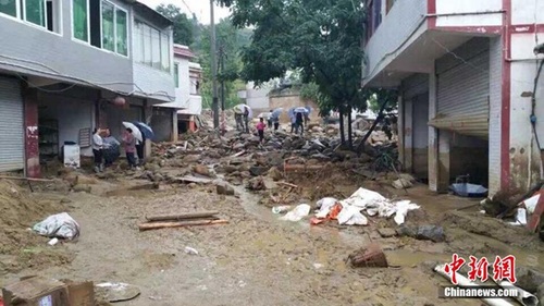 四川省叙永县暴雨洪灾泥石流灾害