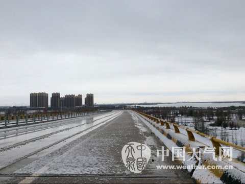 山西大范围雨雪天气