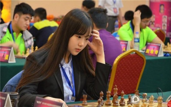 象棋美少女走红