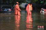 南京多地被淹 7月6日晚南京大暴雨城区多地被淹