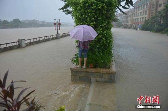 台风电母造成海南一名战士牺牲