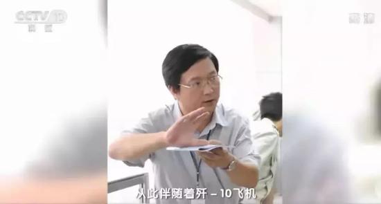 比撒贝宁气人的人杨伟