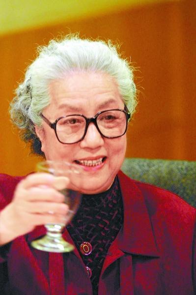 红灯记李奶奶去世 高玉倩享年92岁