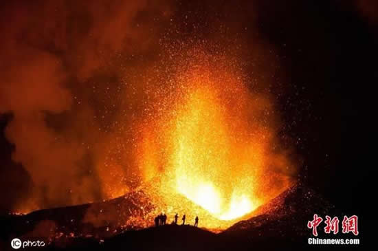 20天4万次地震 冰岛人被震到失眠