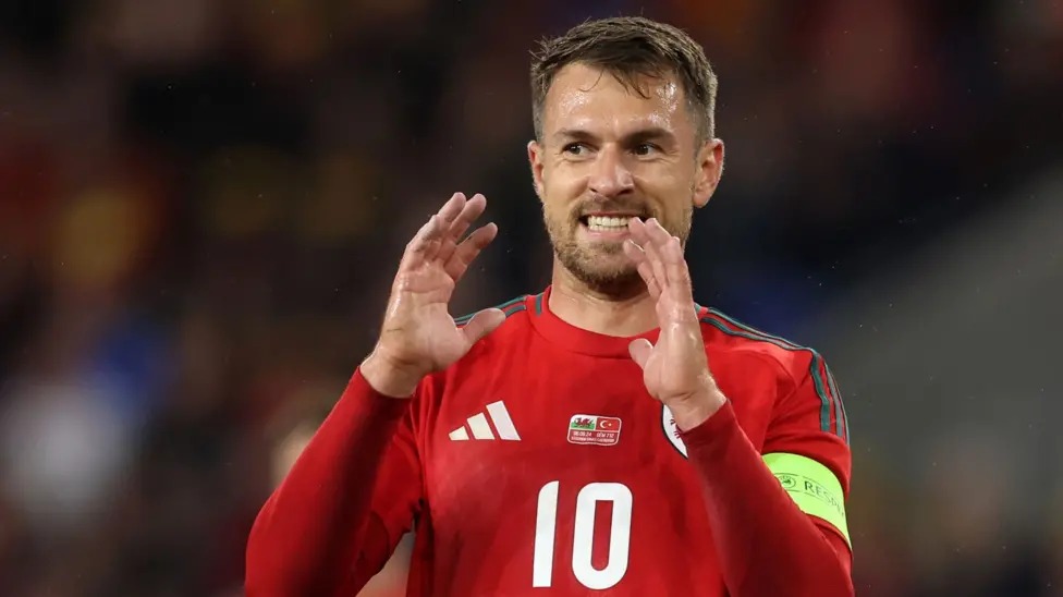 中场球员亚伦·拉姆齐(AaronRamsey)为威尔士国家队出场86场并攻入21粒进球